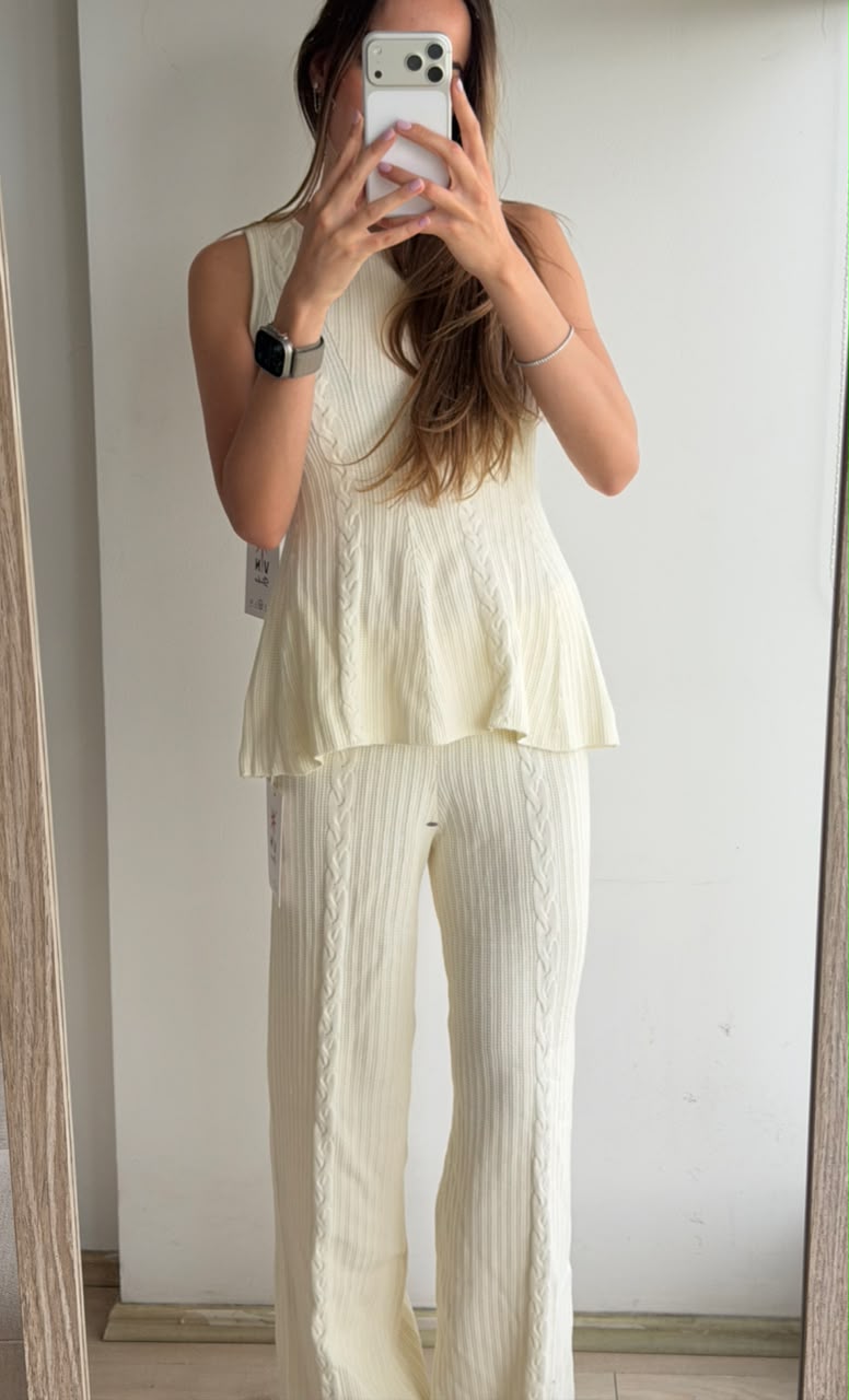 Maya knit set