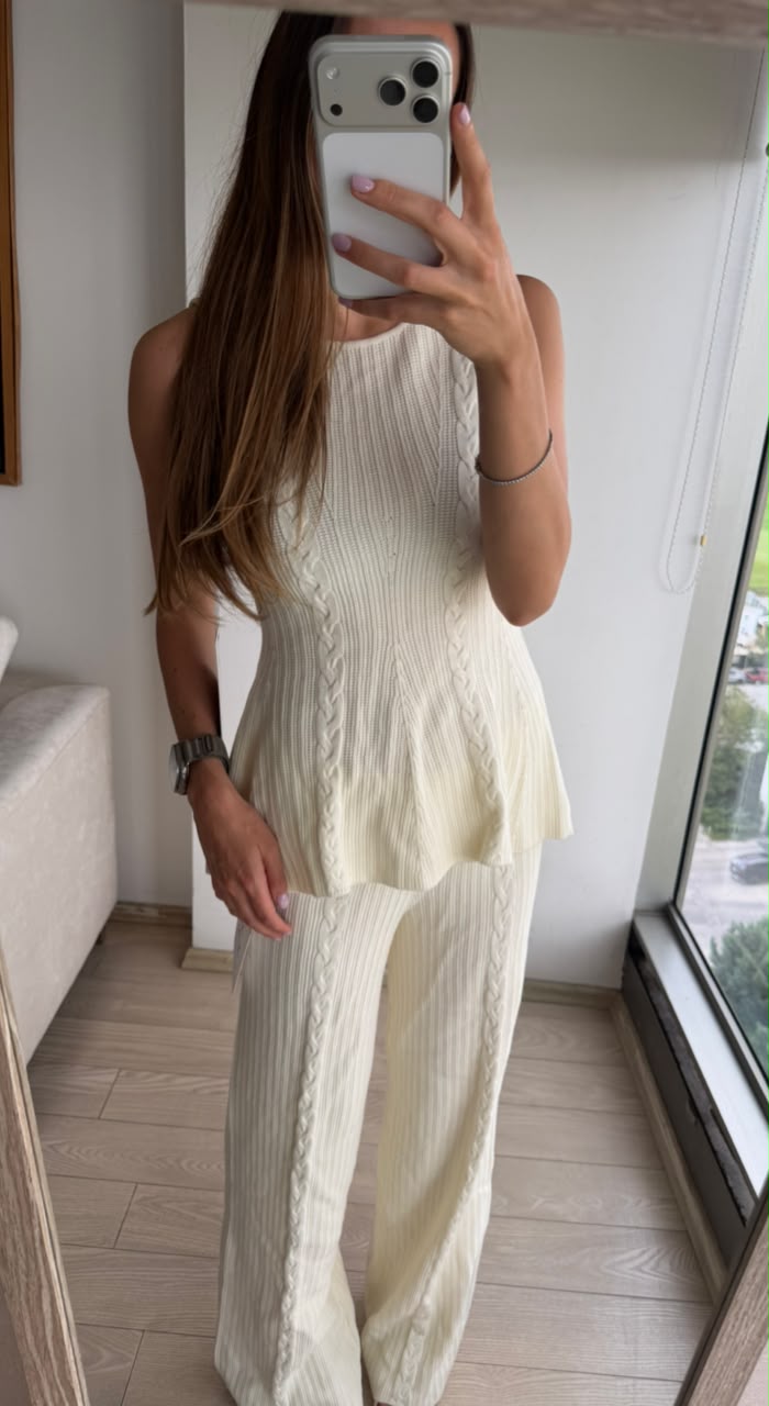 Maya knit set