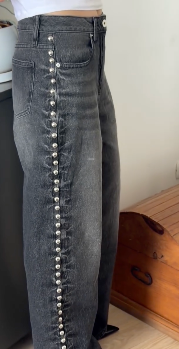 Monroe black denim